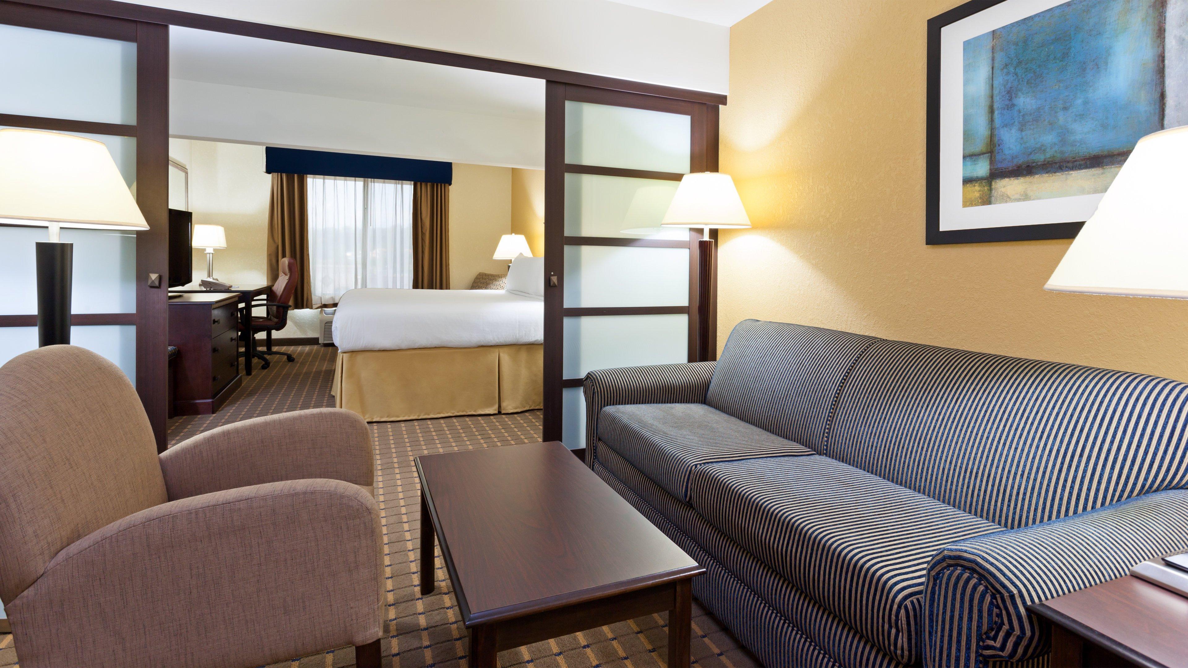 Holiday Inn Express And Suites Allentown West By Ihg Exterior foto