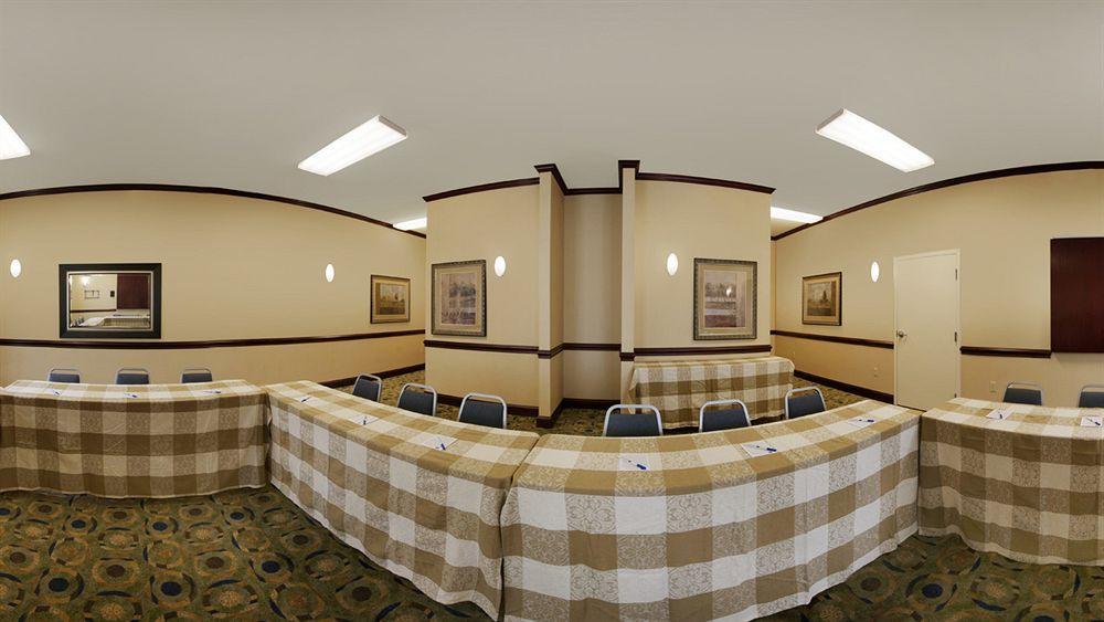 Holiday Inn Express And Suites Allentown West By Ihg Exterior foto