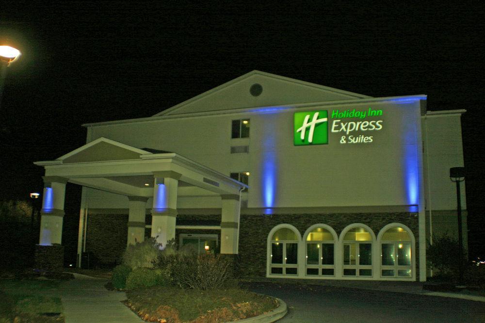 Holiday Inn Express And Suites Allentown West By Ihg Exterior foto