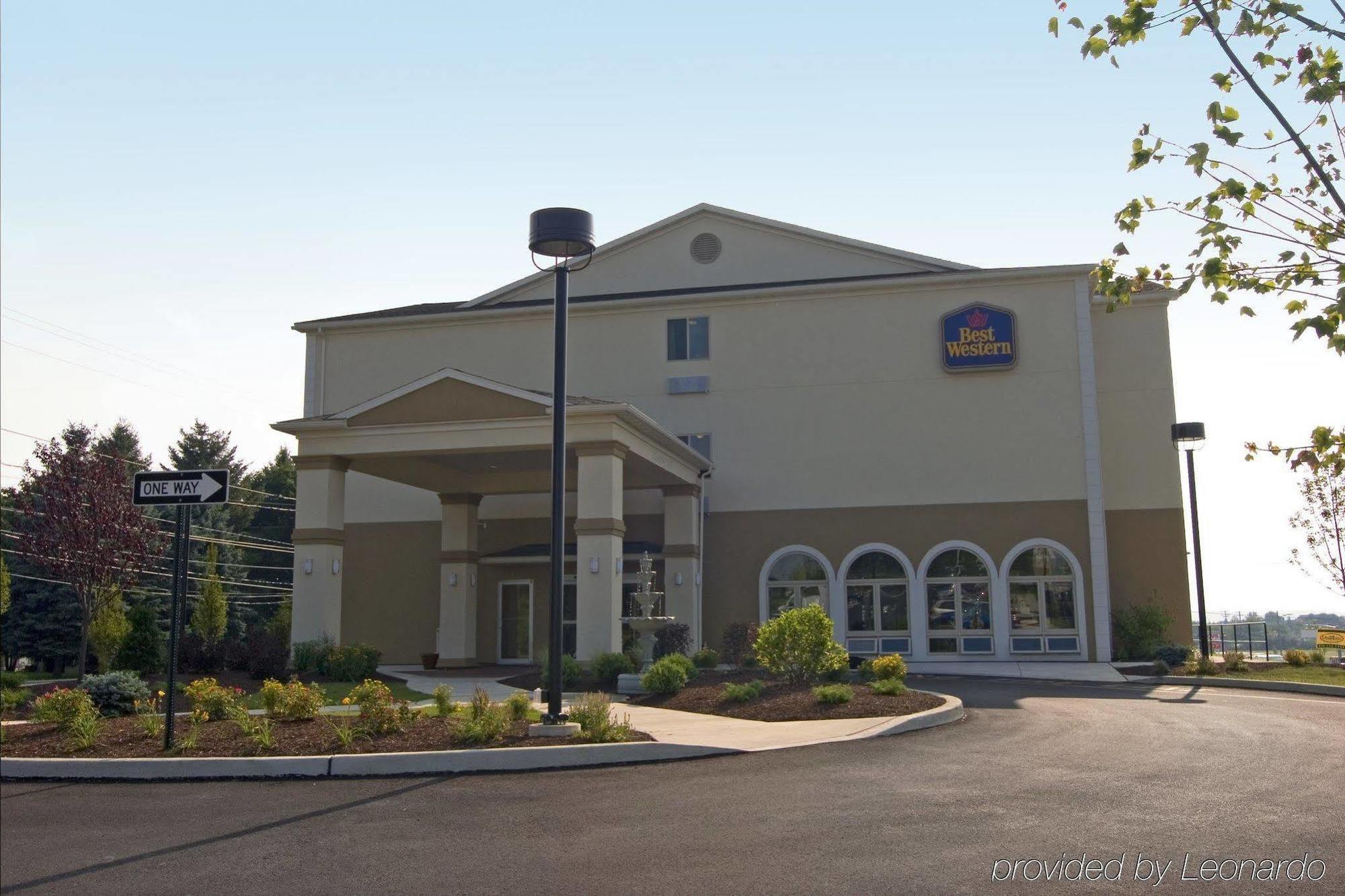 Holiday Inn Express And Suites Allentown West By Ihg Exterior foto